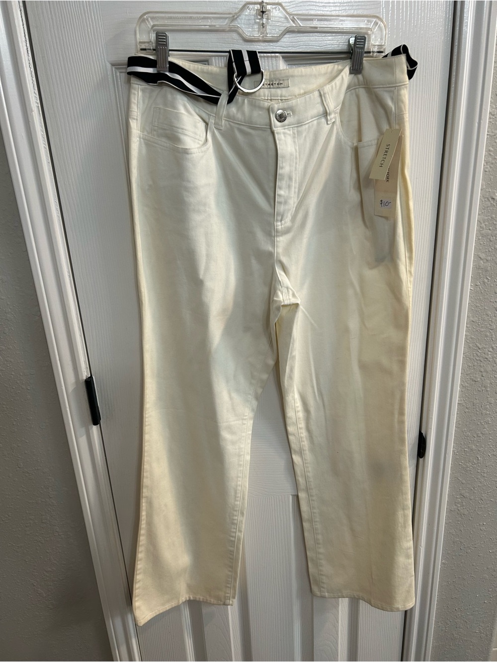 Jones New York Sport Stretch white size 10 cropped pants new with tags